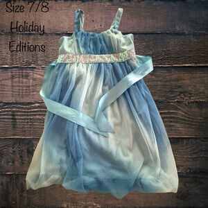 Size 7/8 Holiday Editions Dress